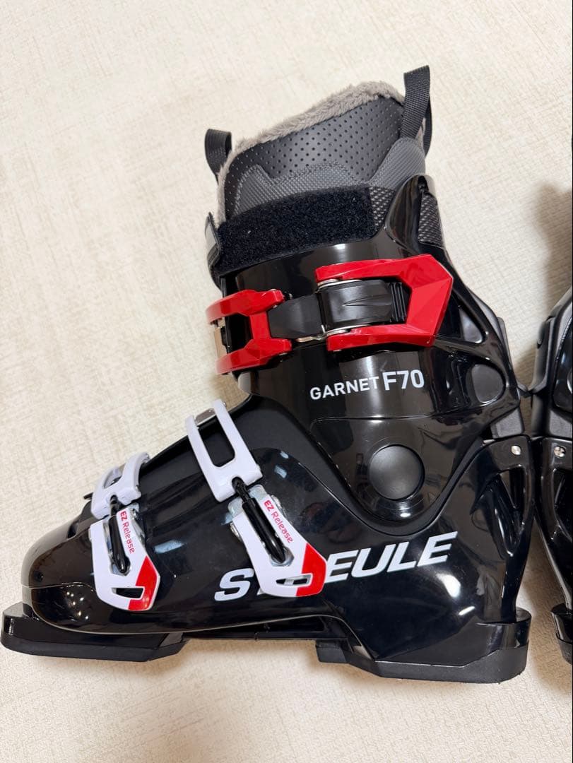 シュトロイレ（STREULE）（メンズ）スキーブーツ25 GARNET F70