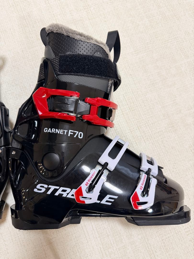 シュトロイレ（STREULE）（メンズ）スキーブーツ25 GARNET F70
