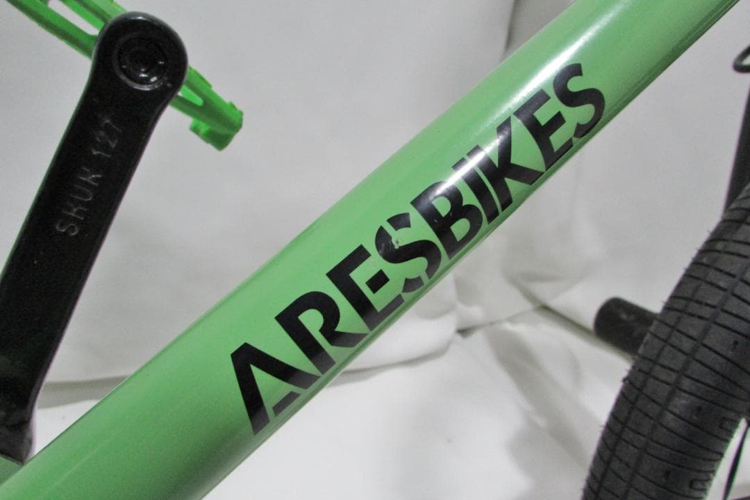 -送料込- BMX フラット ARES STN 16”