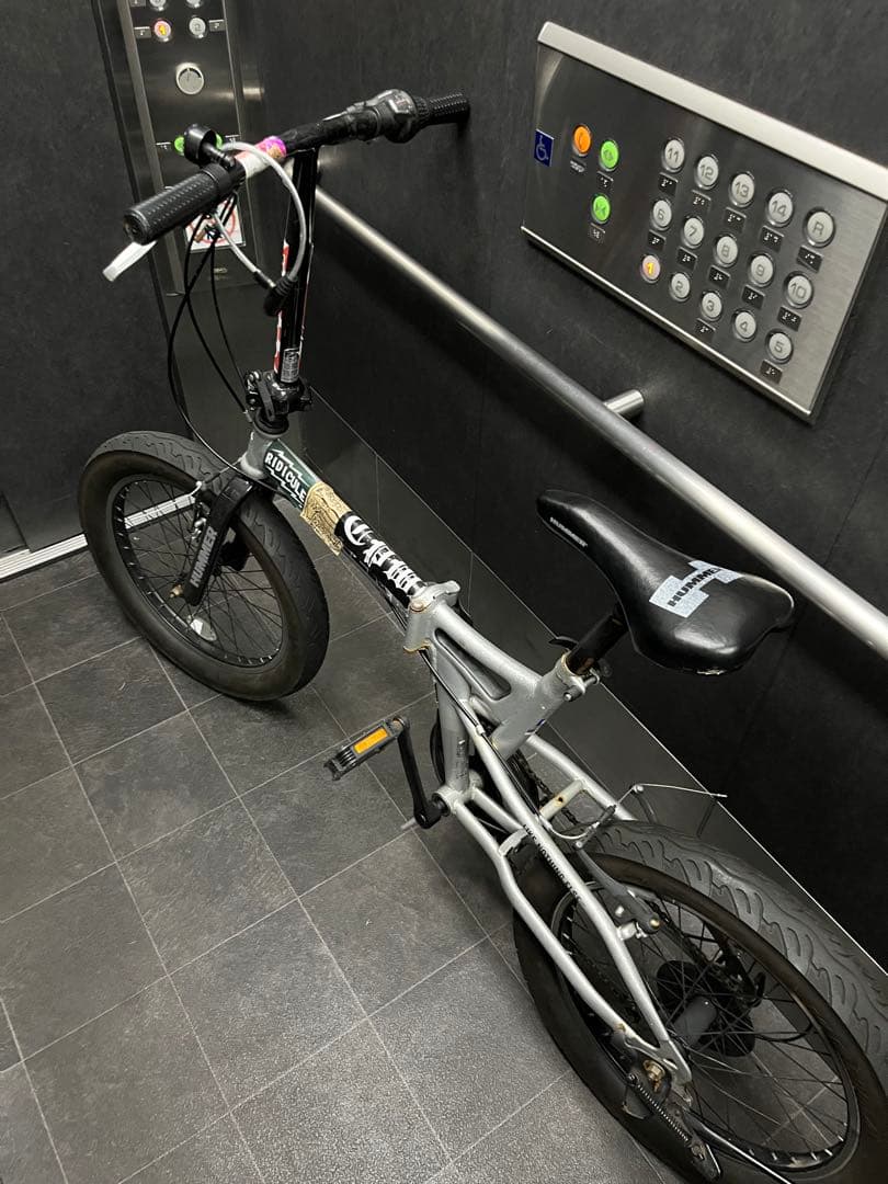 HUMMER 自転車　BMXバイク 小径タイヤ グレー