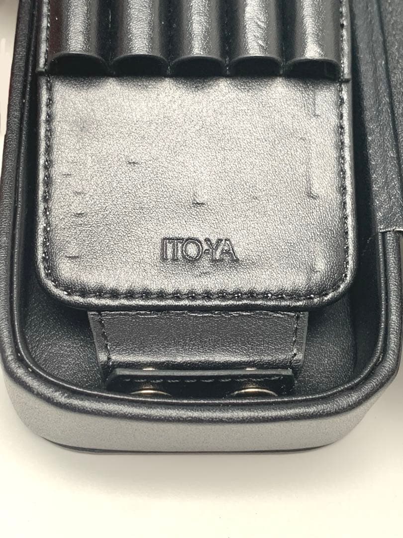 伊東屋 ITOYA 革製 レザーペンケース ブラック