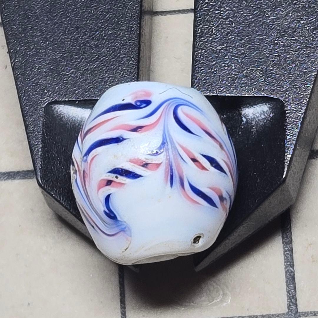 稀少　レース模様のフェザービーズ　goro's等のカスタムに