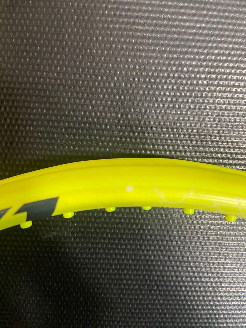 TECNIFIBRE TF-X1 305 グリップ2