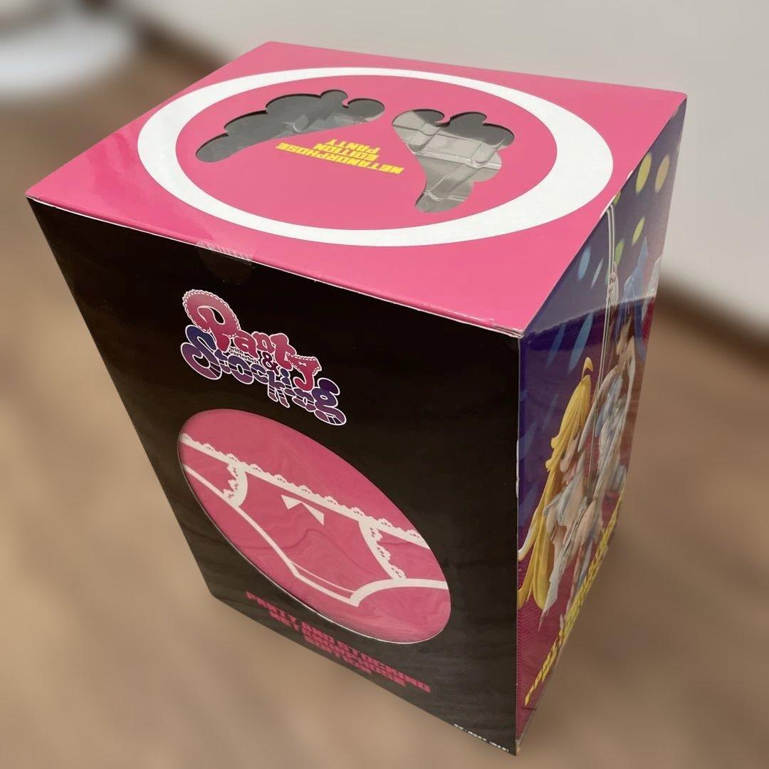 美品 パンティ&ストッキング with ガーターベルト フィギュア　未開封品