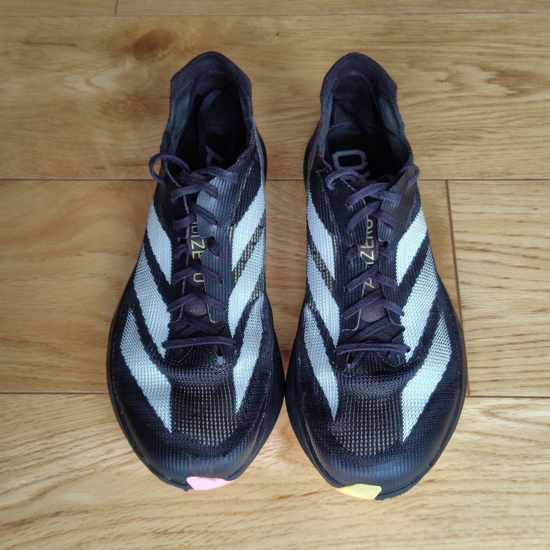 adidasスパイクシューズ 黒/白