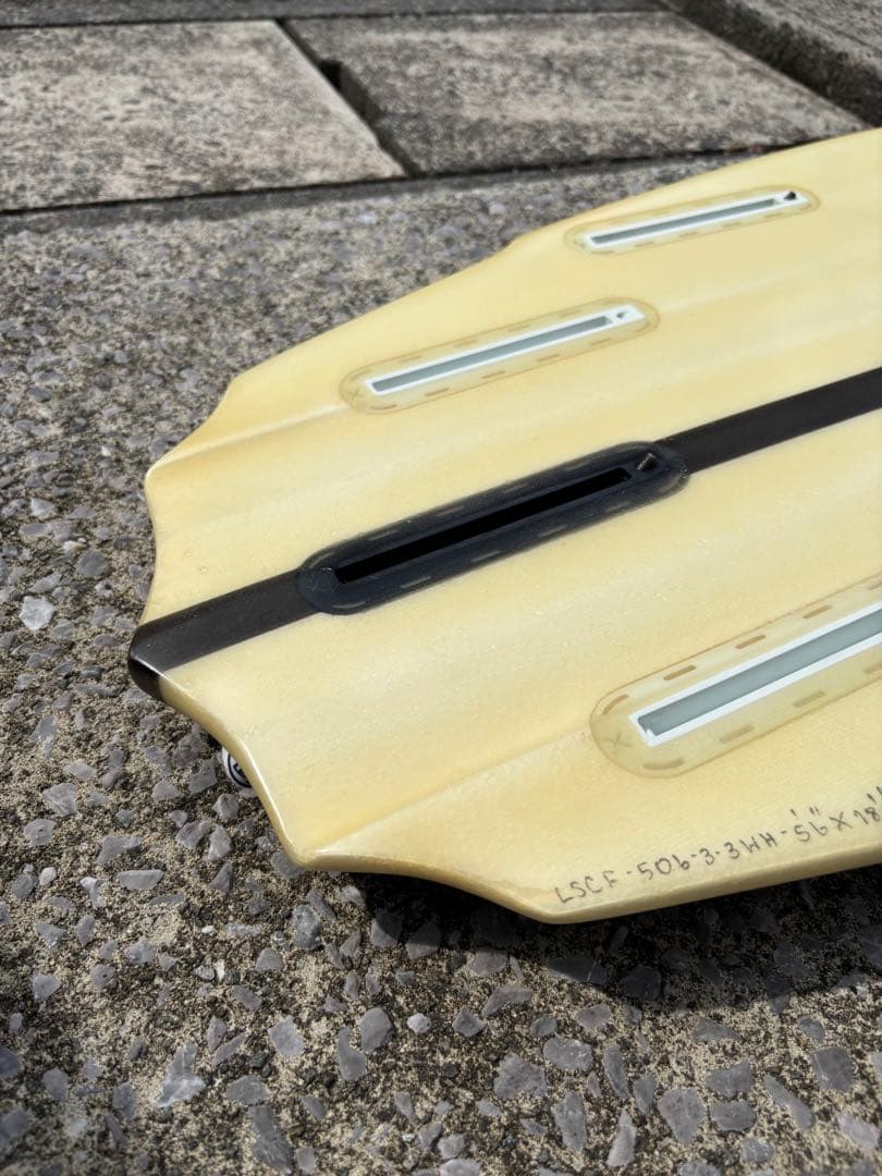 FIREWIRE TOMO 初期SCI-FI 5'6 24.8L 宮崎引取限定