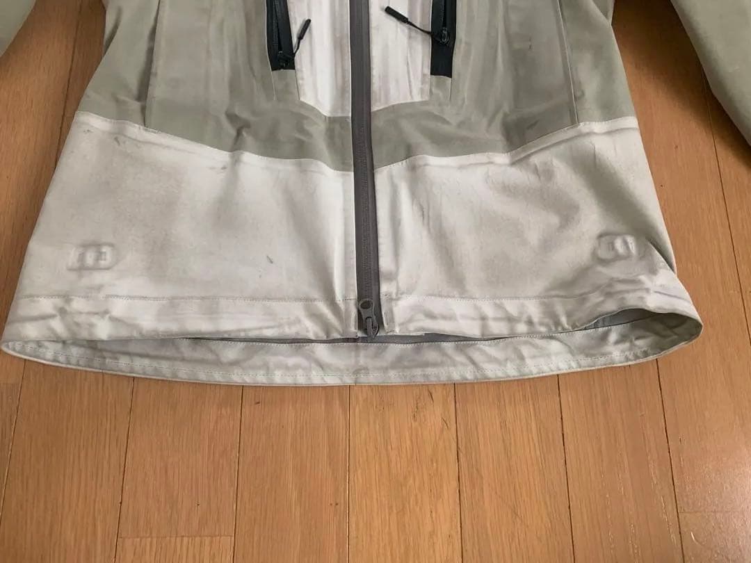 TEAM DESCENTE スキーウェア2023-24市販　　上下SSSサイズ