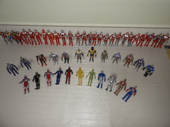 ウルトラマンソフビ50体