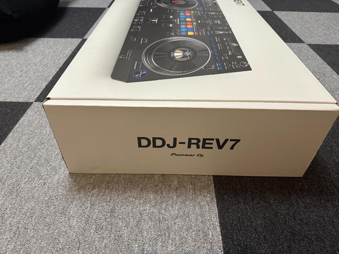 【新品・未使用・未開封】Pioneer DJ DDJ-REV7