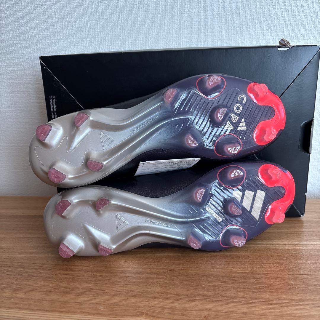 26.5cm　アディダス　サッカー　スパイク　定価27,500円　IG6398