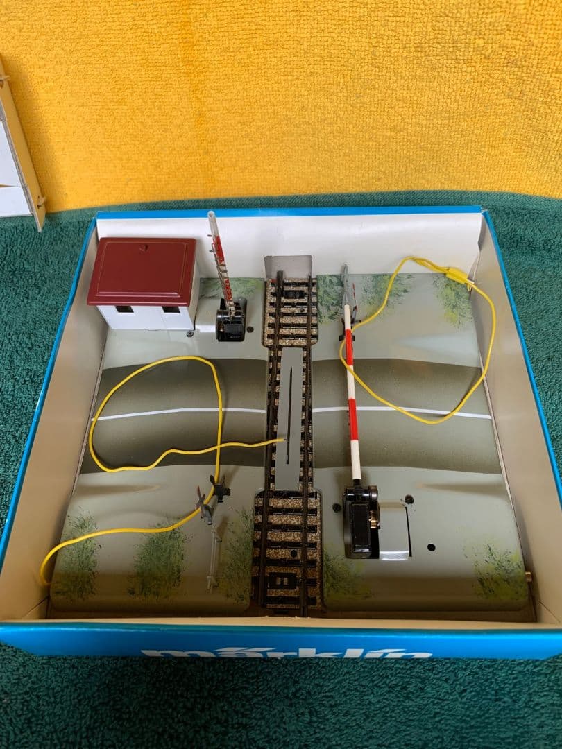 入手不可能メルクリンHOドイツ国鉄踏切セットNo7192 廃番品