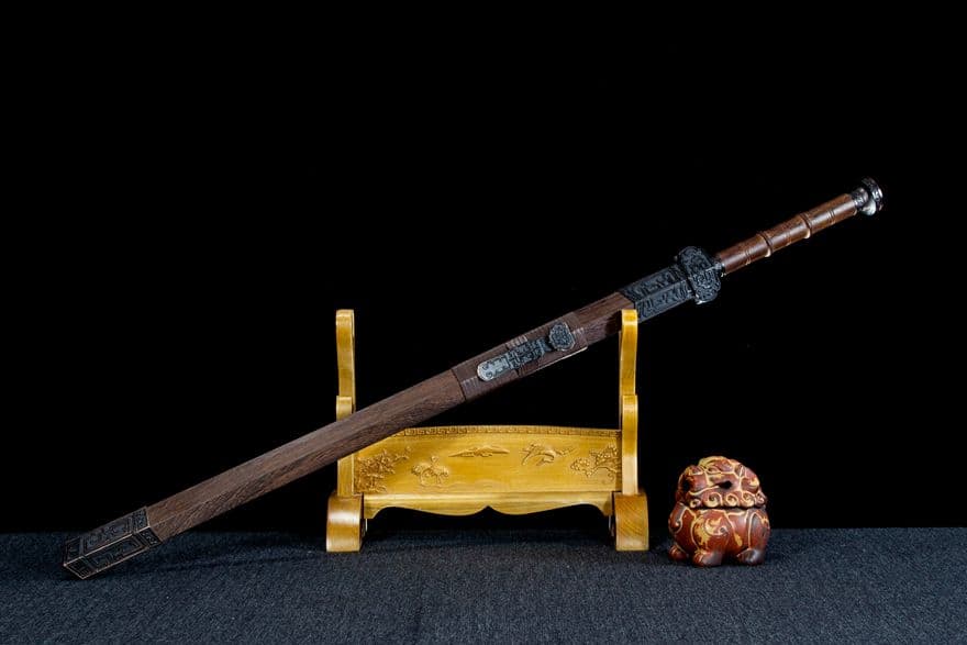 古兵器   武具　刀装具　日本刀　模造刀   居合刀 千藤如意漢剣