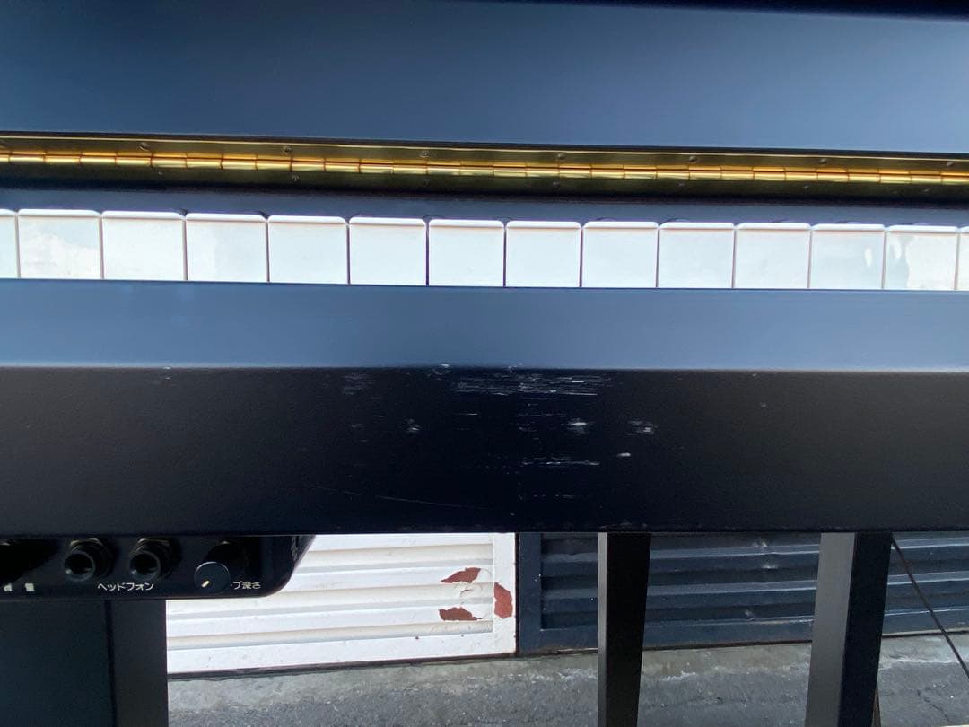 グランドピアノ型電子ピアノ YAMAHA DGP-1(ブラック)