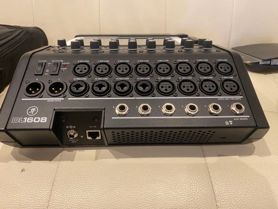 配信機器・PA機器・レコーディング機器 Mackie DL1608