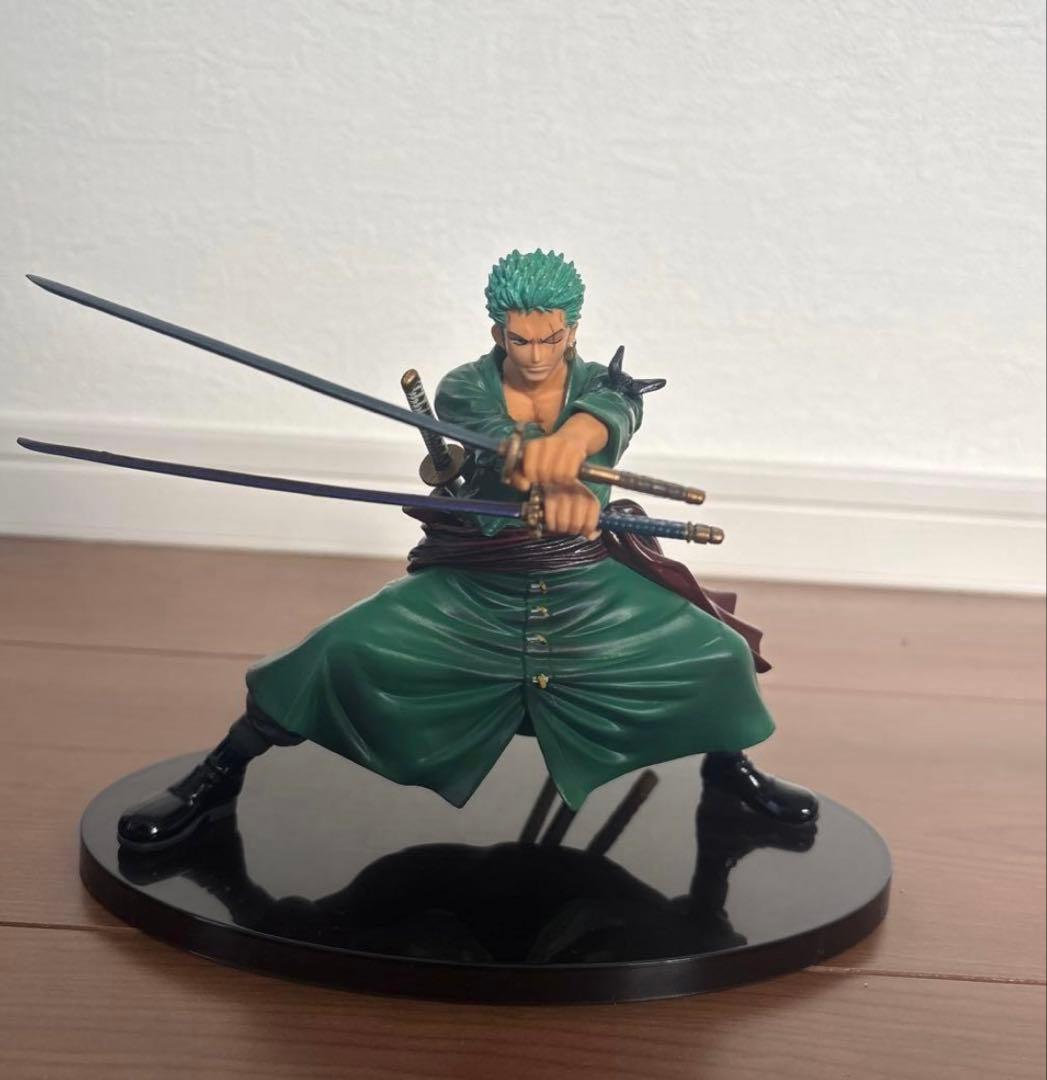 ワンピースフィギュア　11体セット　ロジャー、エース、ゾロ、ナミ、ワイパー等