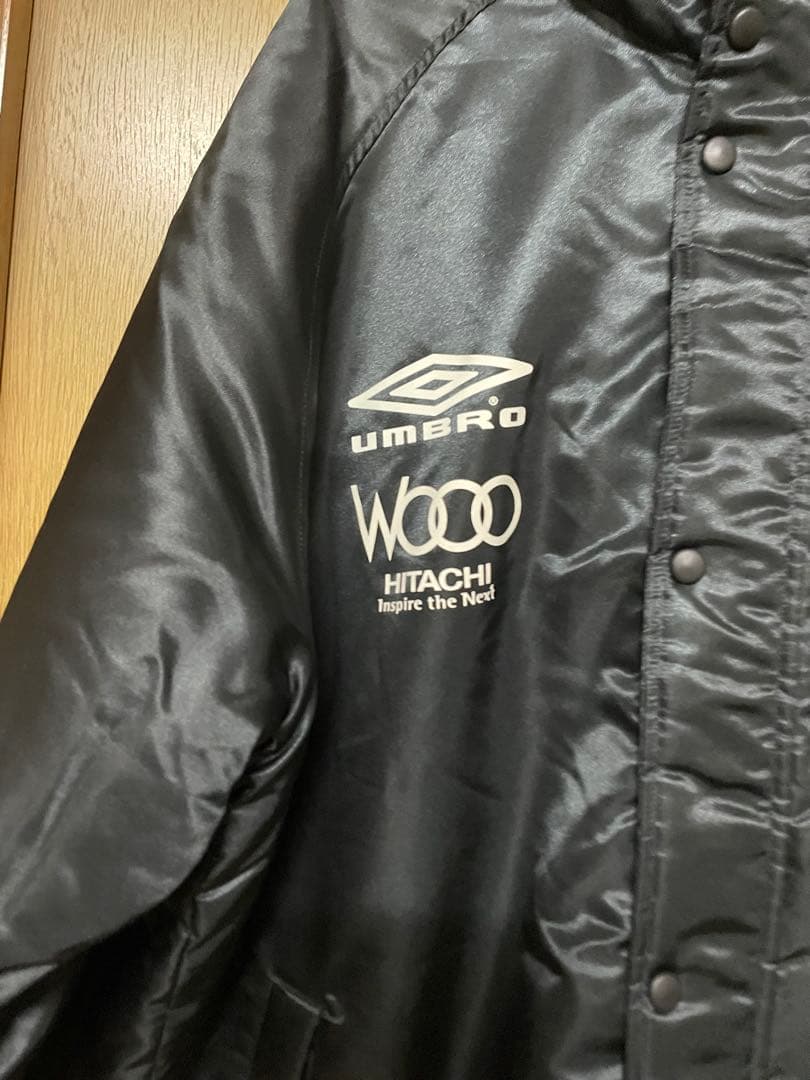 アンブロ製　柏レイソル　ベンチコート サイズO-XO ブラック