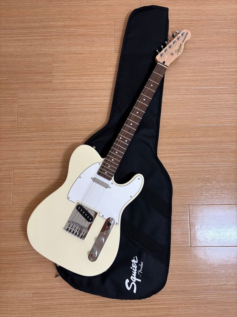 Squier by Fender Telecaster テレキャスター ホワイト