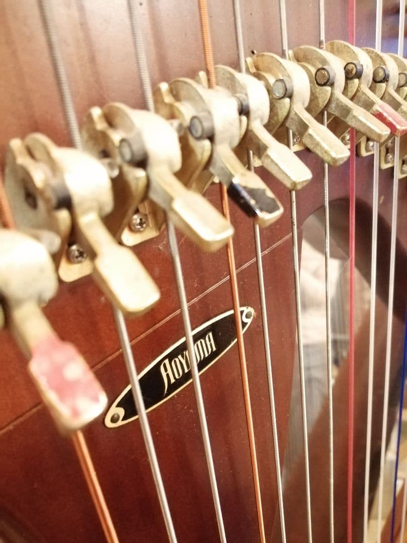 Aoyama ハープ 本体　34弦　傷多数