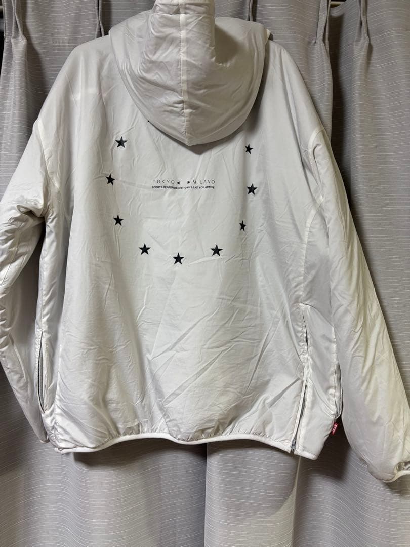 SY32 リバーシブルトレーナー