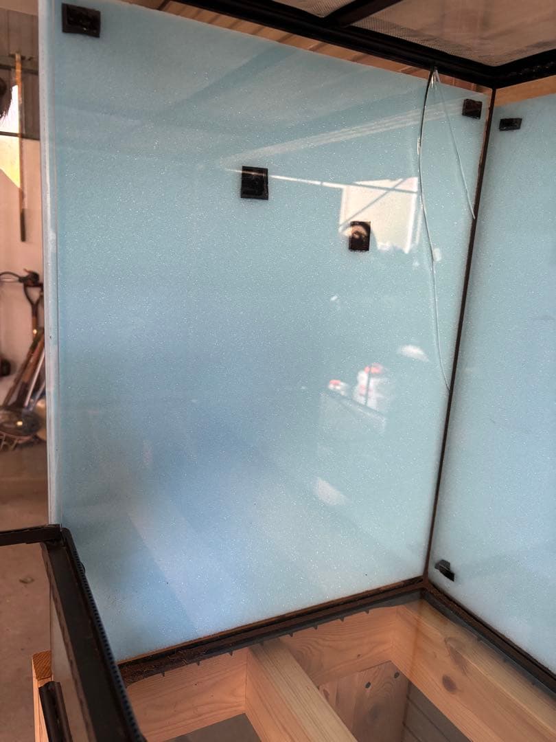 引き取りのみ　グラステラリウム9060