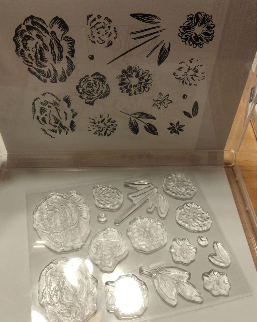 再値引き！未使用　繊細な薔薇スタンプ＆ダイ　スタンピンアップ