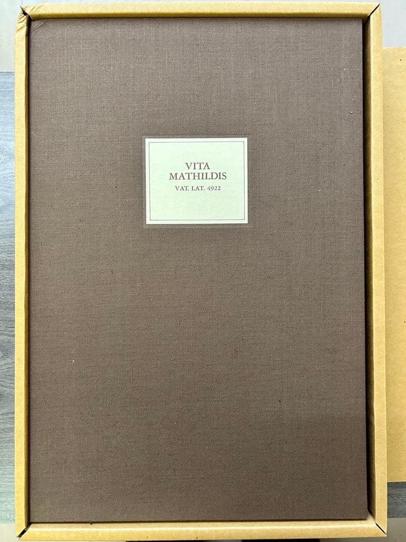 カノッサのマティルダ伝　原本複製　ヴァティカン教皇庁立図書館蔵　大型本