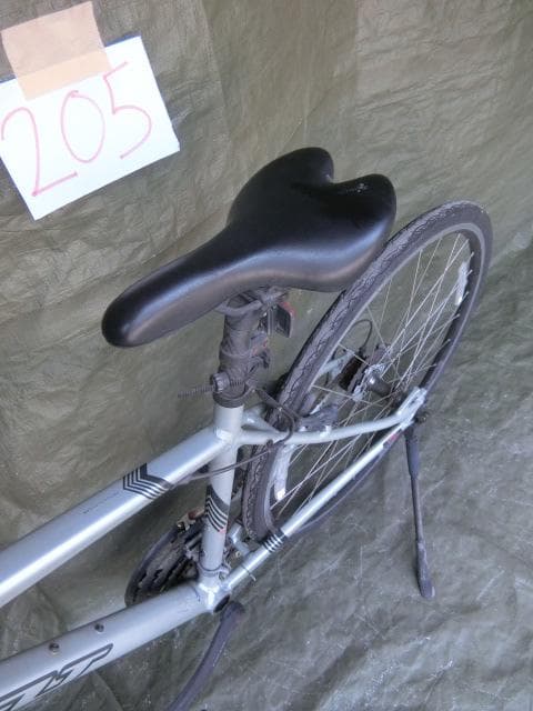 205：FELT　クロスバイク　部品取等ジャンク　引取限定：埼玉県所沢市