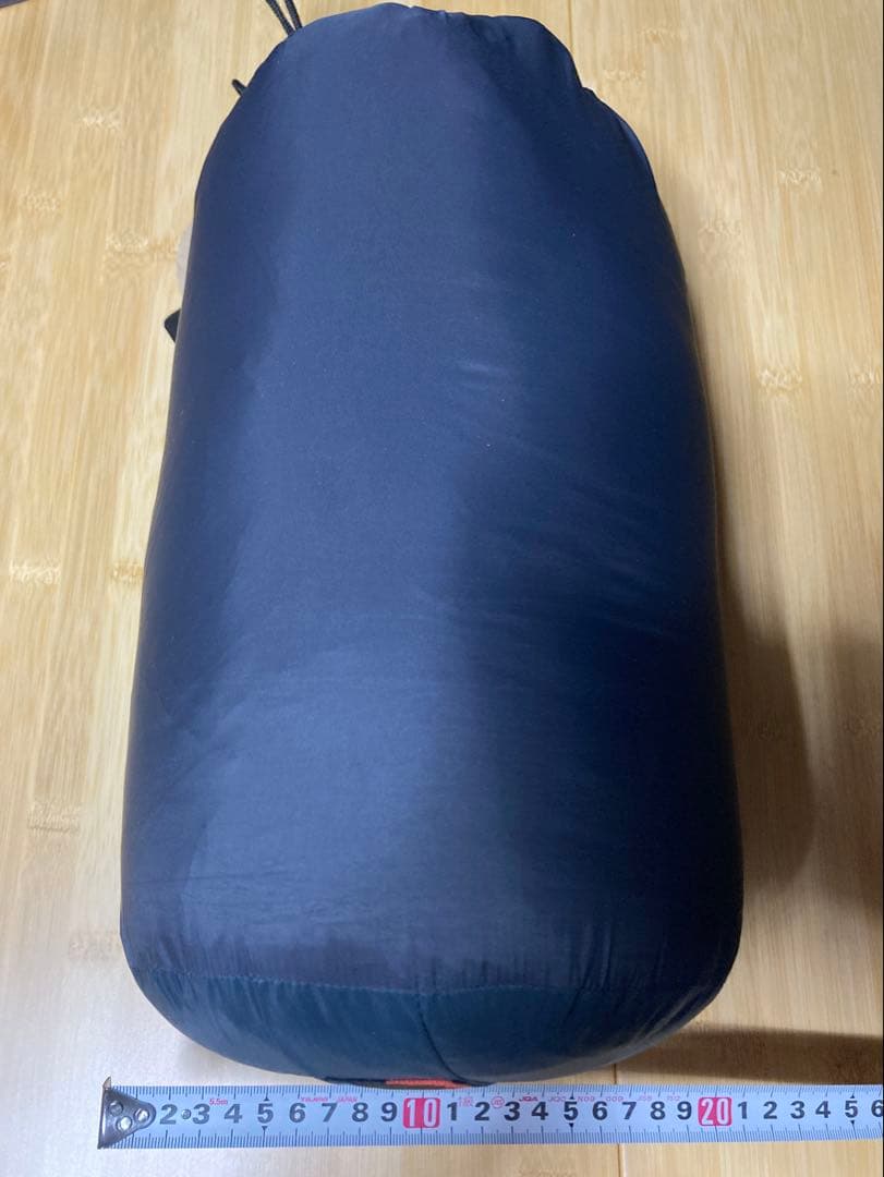 ナンガ　オーロラ　400 ネイビー／ブラック