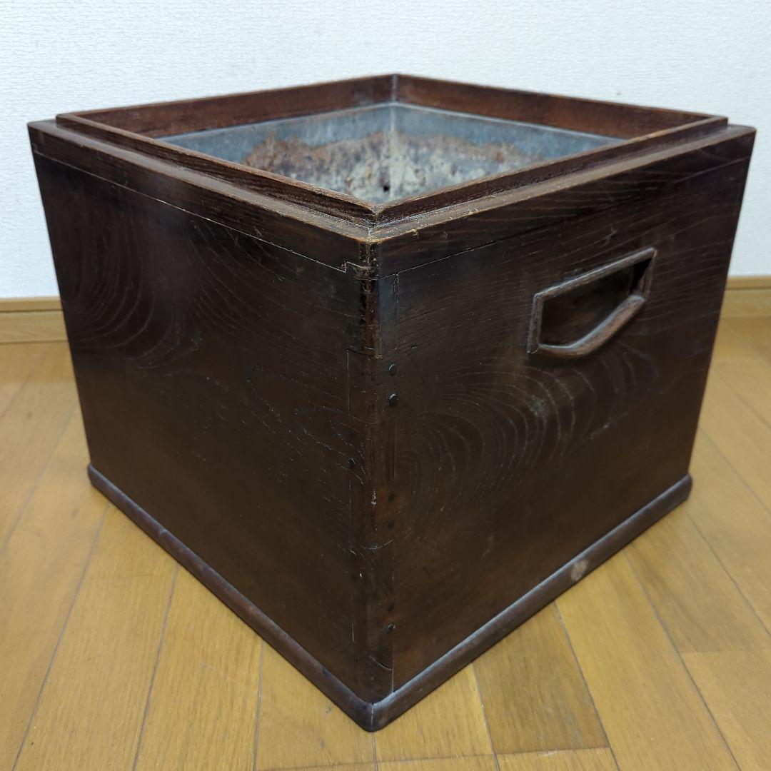 木製角火鉢　工芸品　レトロ　古民家　アンティーク