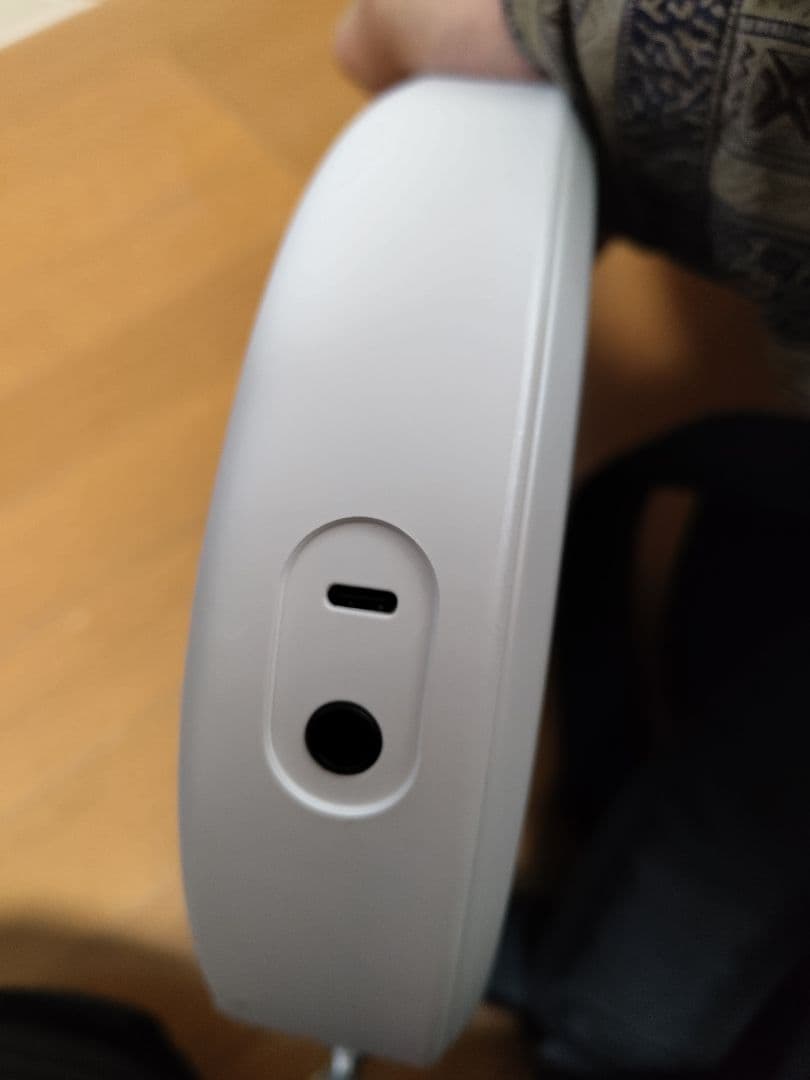 AeroBand Guitar Bundle Kit ホワイト