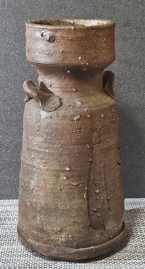 【時代古作品❗】明治時代頃　古伊賀　双耳　彫り文様　花入れ　花生け　茶道具　茶器