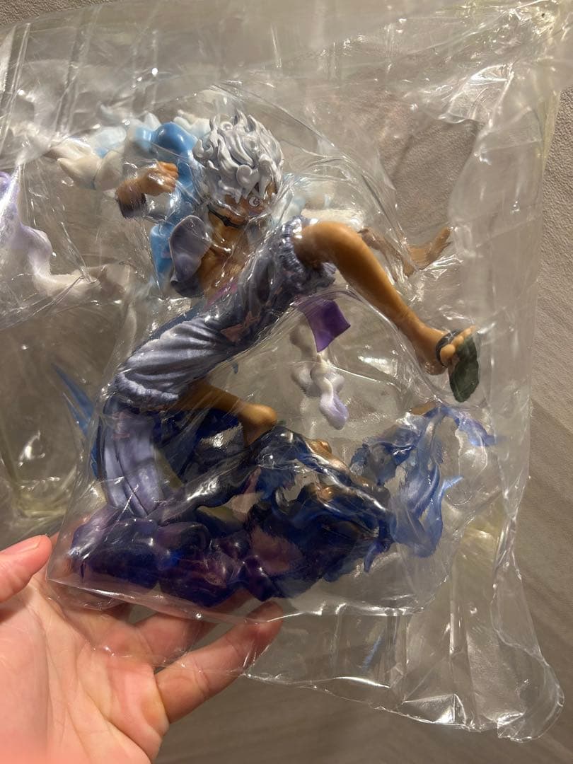 ワンピース フィギュア ルフィ　ギア5 one piece luffy