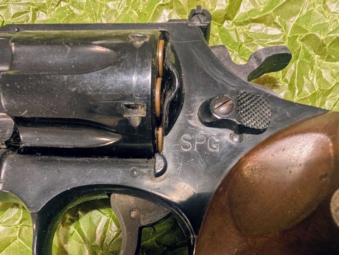 MGC 44マグナム8 3/8インチロングバレル ALL樹脂ボディ 改造不可