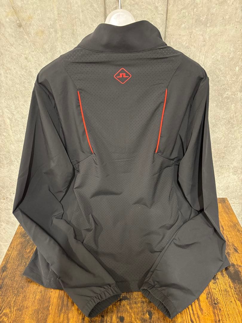 激安最終ラスト1点早い者勝ち大人気Jリンドパーク　ゴルフブルゾン大きいサイズです