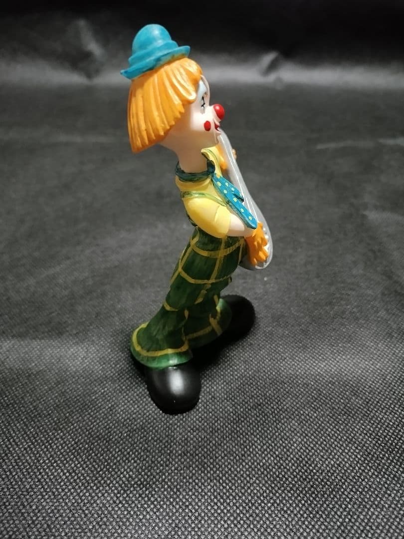 道化師 フィギュア