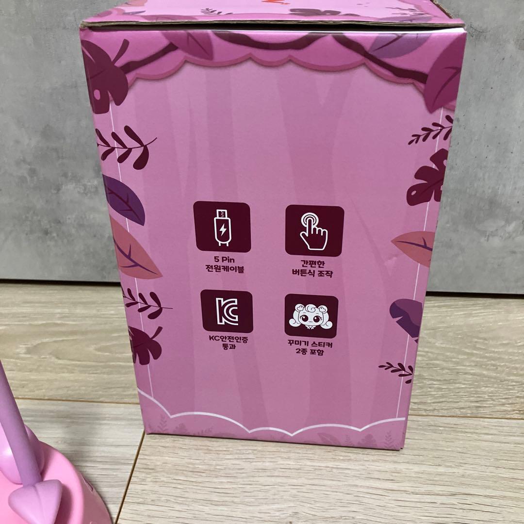 キャッチ！ティニピン　韓国限定　日本未発売　캐치티니핑　ハチュピン　デスクライト