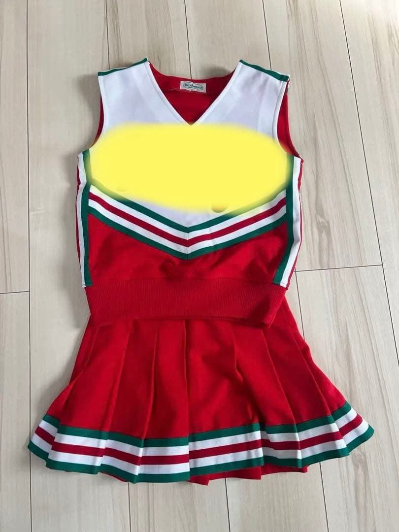 チアリーディングウェア 上下セット　赤