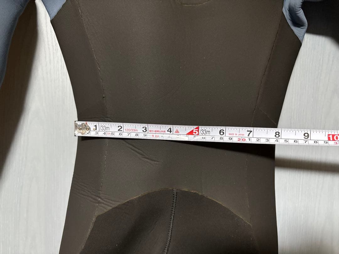 FELLON SURF☆ウエットスーツ（140㎝）