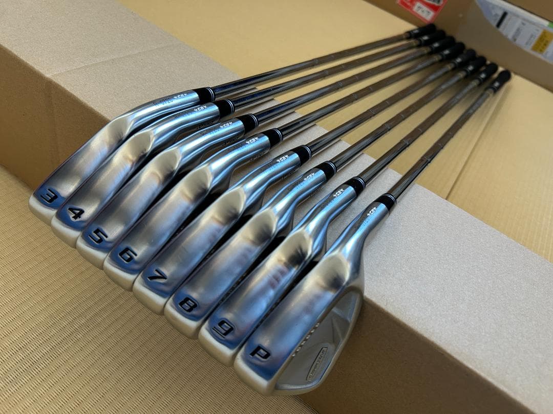 超美品 YONEX CYBER STAR アイアン 3I-PW 石川遼限定モデル