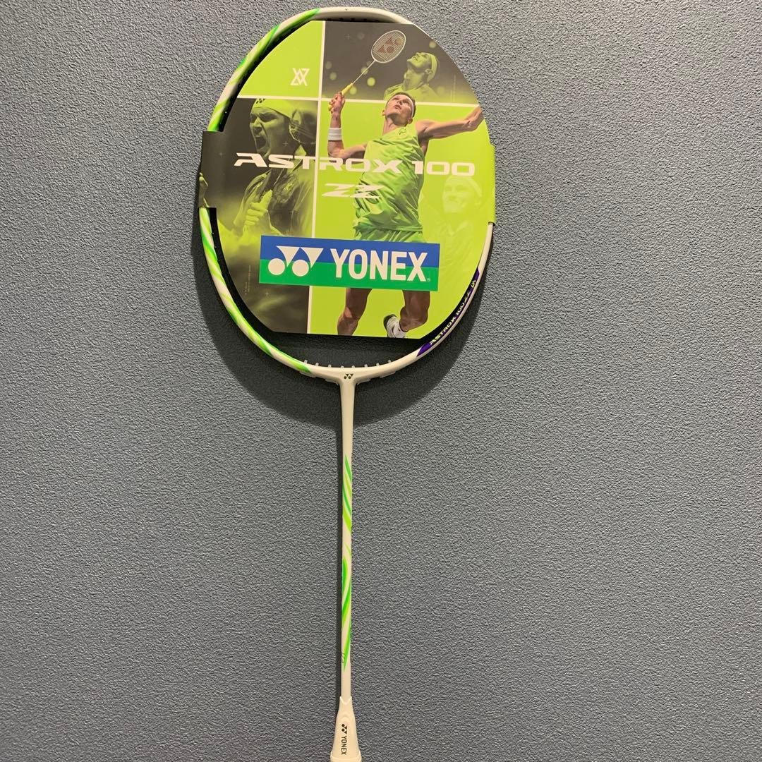 YONEX ASTROX 100 4U5 バドミントンラケット