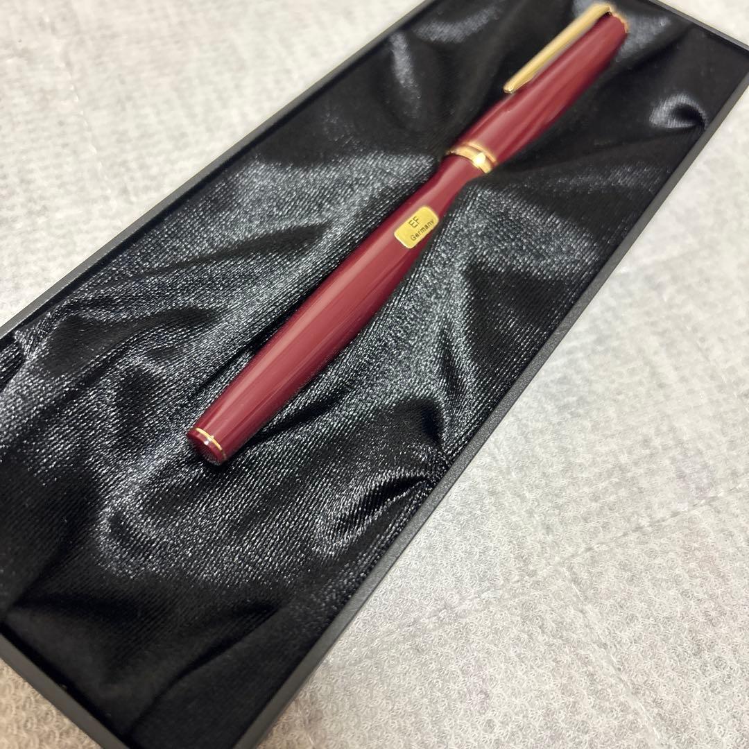 モンブラン絶版モデルCLASSIC 万年筆 ボルドー EF ペン先14K