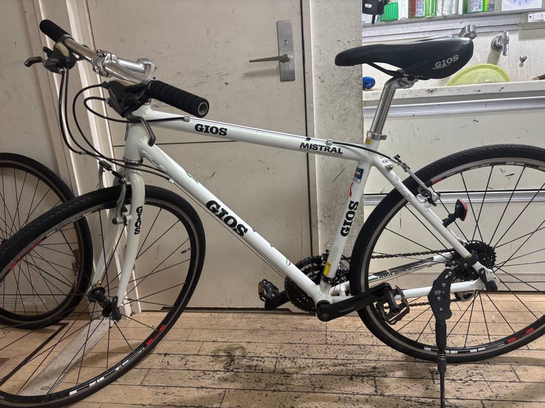 GIOS MISTRAL ジオスミストラル　クロスバイク ホワイト