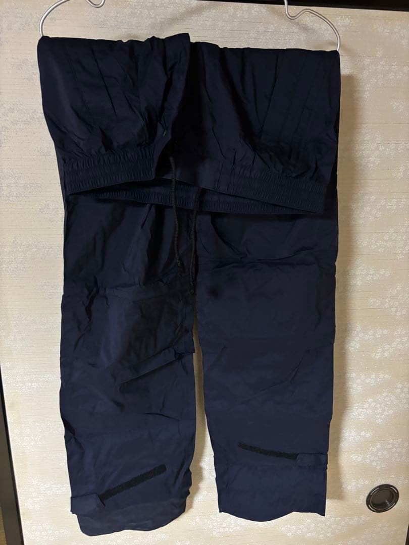 ミズノ　ゴルフ　レインウェアセット ホワイトジャケット ネイビーパンツ