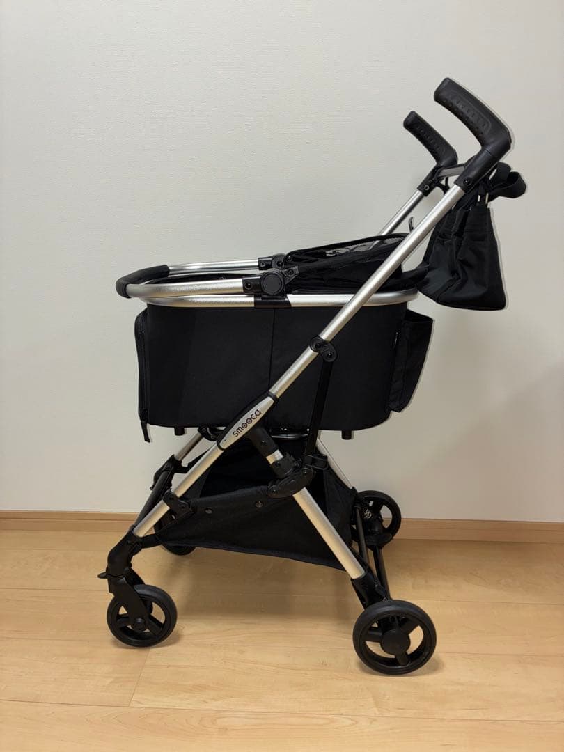 smooca mini ペットカート ブラック カップホルダ付　折り畳み式　美品