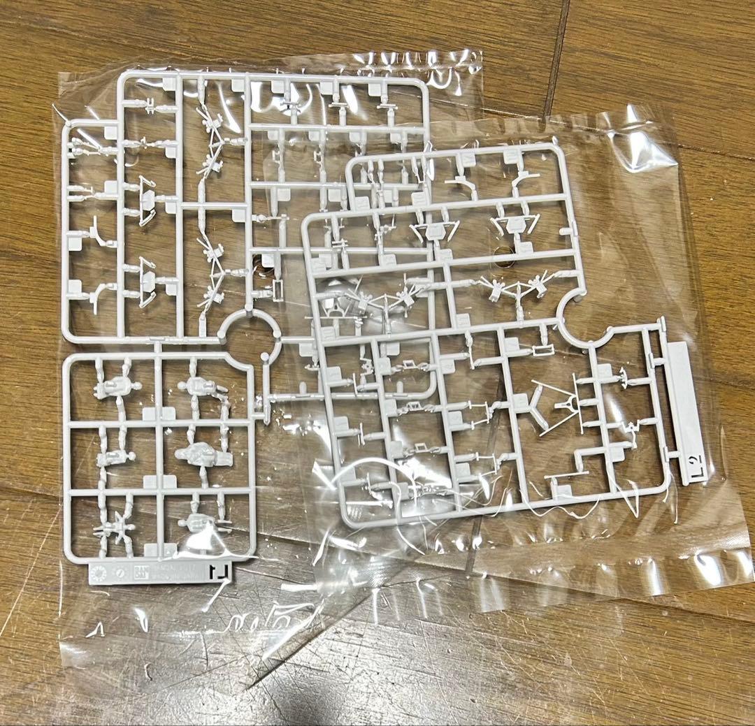 プレミアムバンダイ 限定版 1/72 PG ミレニアム ・ ファルコン)