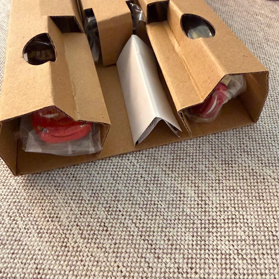 トミカ カーズ ライトニングマックイーン コレクション2019 新品