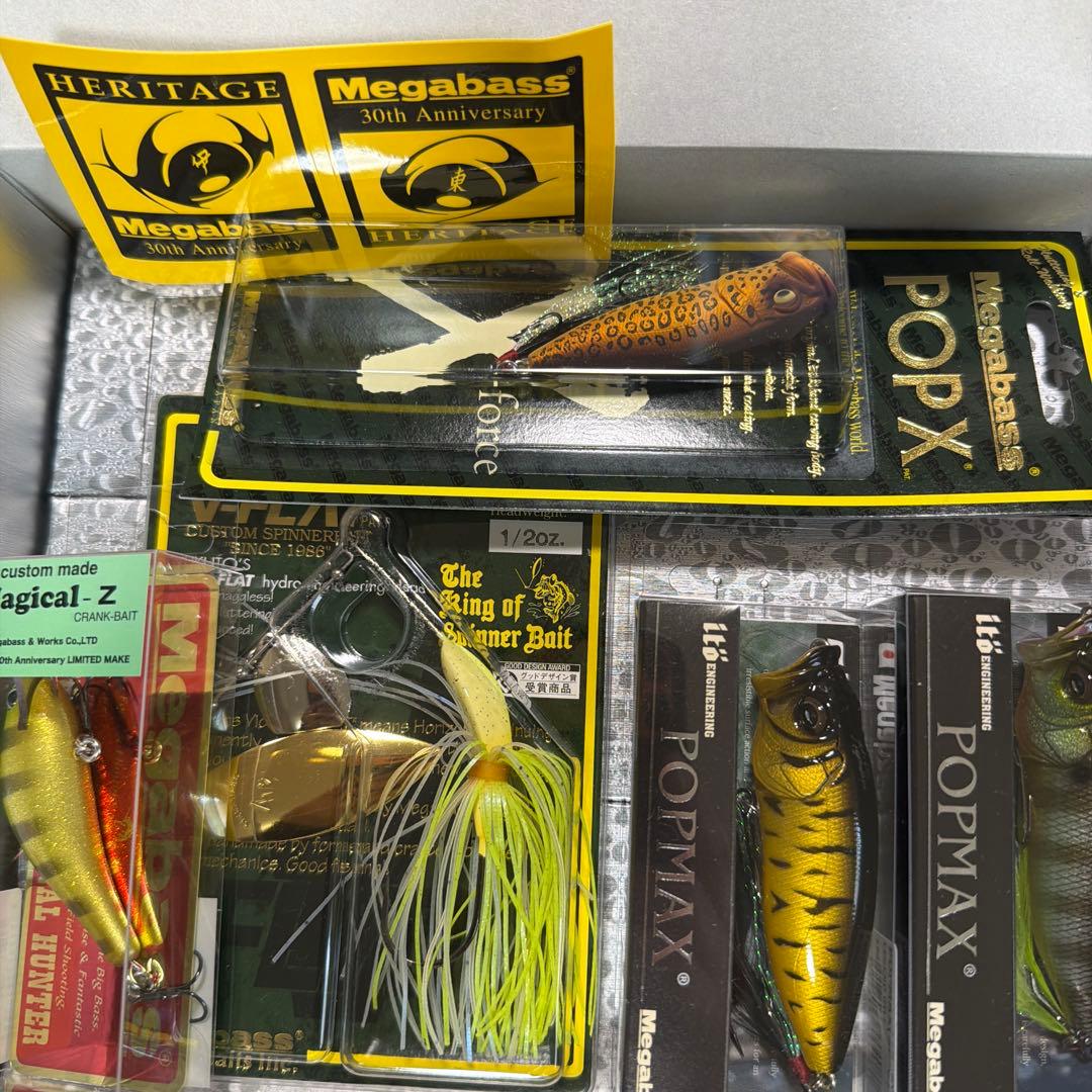 限定　メガバスプレミアム　Megabass