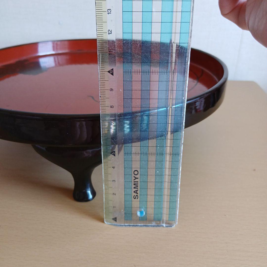 漆器 盆 赤地に黒い葉とブドウの模様