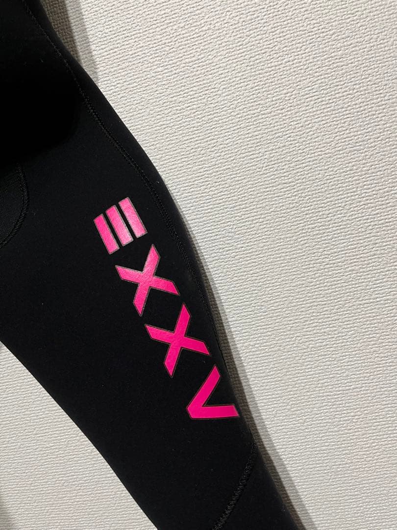 AXXE（アックス）セミドライウェットスーツ ブラック/グレー