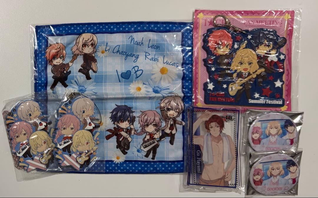 アイチュウ I♡B 缶バッジ他